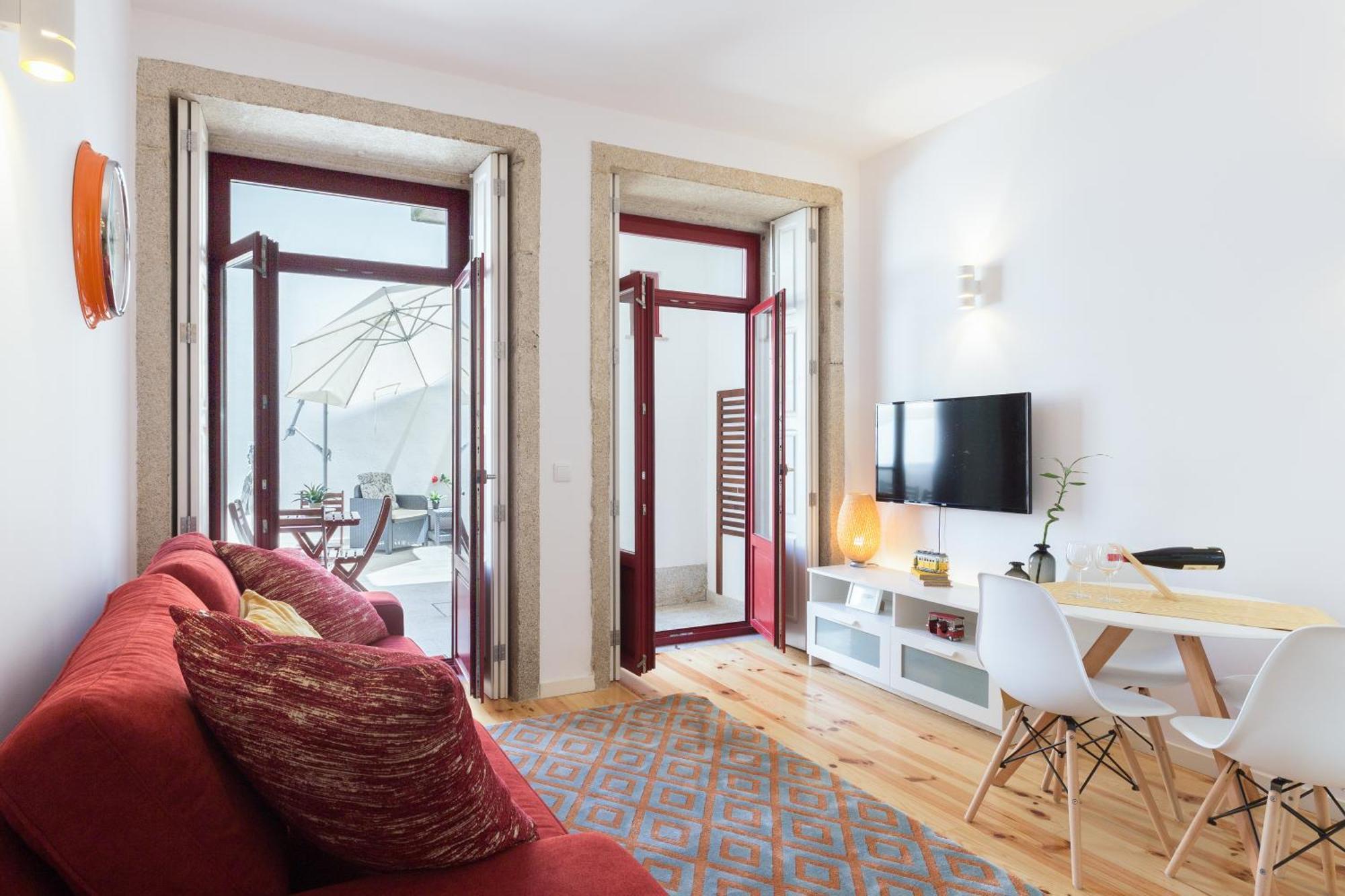 Apartamento Spacious Bright Flat W/ Terrace By Host Wise Porto